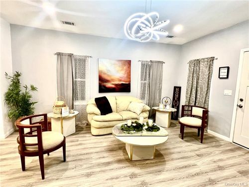 2-26 Mill St, Middletown, NY, 10940-5702 | Card Image