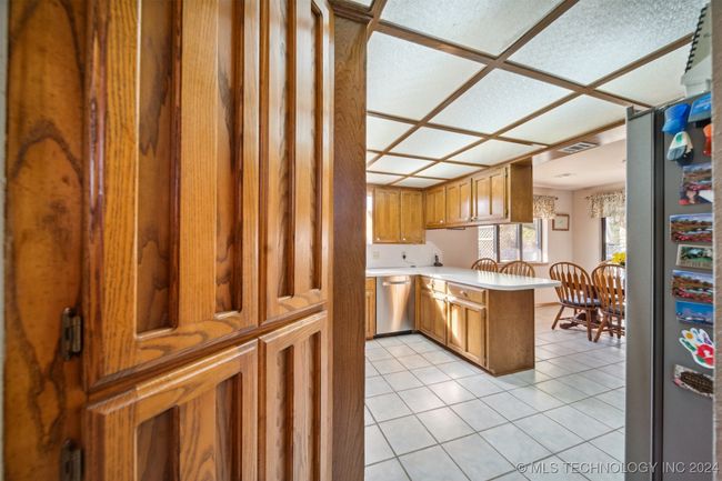 9172 E Oak Ln, House other with 3 bedrooms, 3 bathrooms and null parking in Claremore OK | Image 23