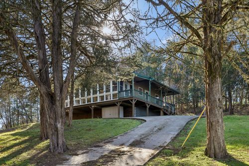 252 Rarick Ln, Gainesboro, TN, 38562-5343 | Card Image