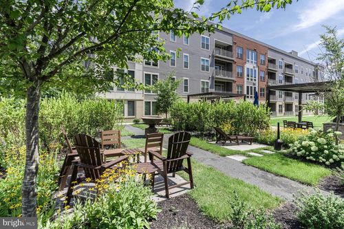unit-403-6104 Fairview Farm Dr, ALEXANDRIA, VA, 22315-4679 | Card Image