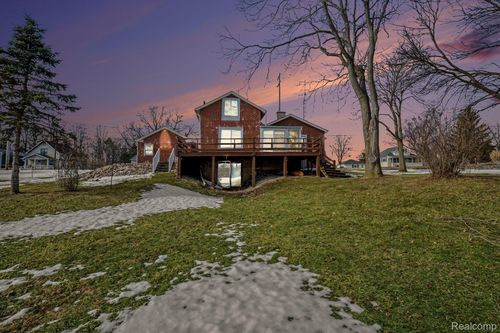 9068 Perry Rd, Atlas, MI, 48411-7708 | Card Image