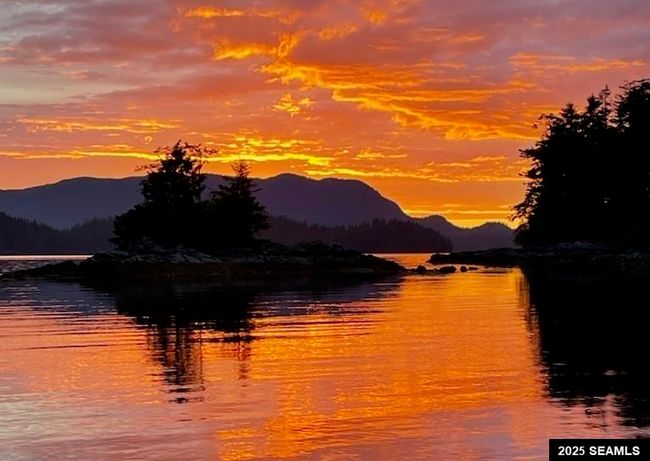 L16, 17, 20 B1 Middle Island, House other with 2 bedrooms, 1 bathrooms and null parking in Sitka AK | Image 44