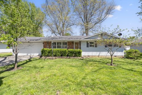 513 Grand St, Monett, MO, 65708-2438 | Card Image