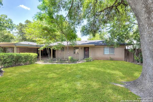 1400 Saint Edwards Dr, Austin, TX, 78704-6535 | Card Image