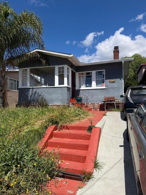 1744 E 22nd St, Oakland, CA, 94606-4050 | Card Image