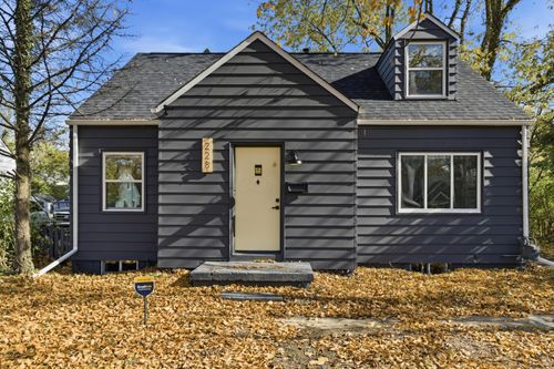 228 S Ashburton Rd, Columbus, OH, 43213-2240 | Card Image