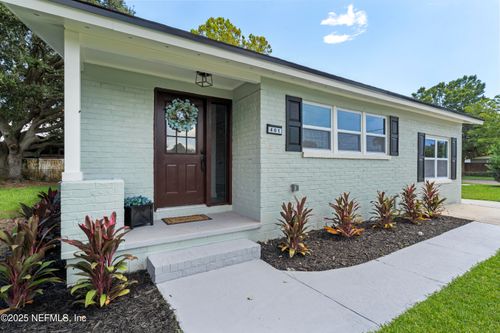 401 Skate Rd, Atlantic Beach, FL, 32233-3821 | Card Image