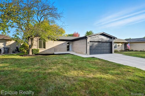 15775 Nader Ct, Clinton Township, MI, 48038-4119 | Card Image