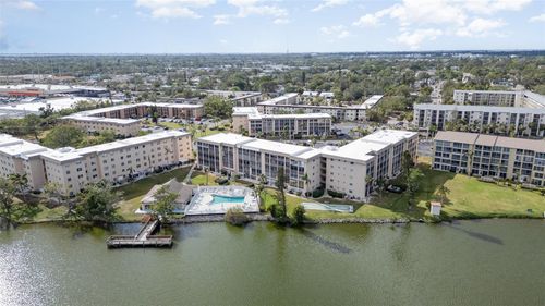 401-3937 Lake Bayshore Drive, BRADENTON, FL, 34205 | Card Image