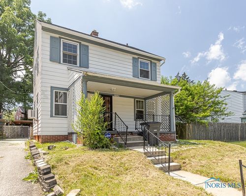 2529 Greenbriar Rd, Toledo, OH, 43607-1344 | Card Image