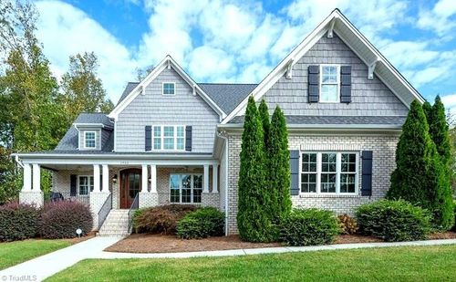 1953 Woodstock Rd, Clemmons, NC, 27012-9788 | Card Image