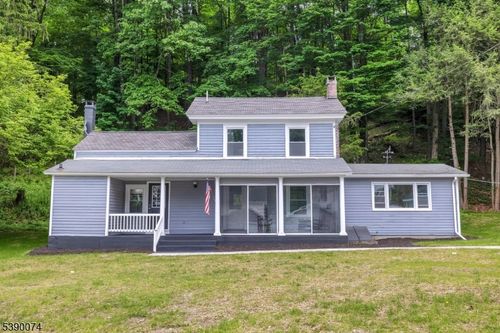 18 Ann St, Columbia, NJ, 07832-2123 | Card Image