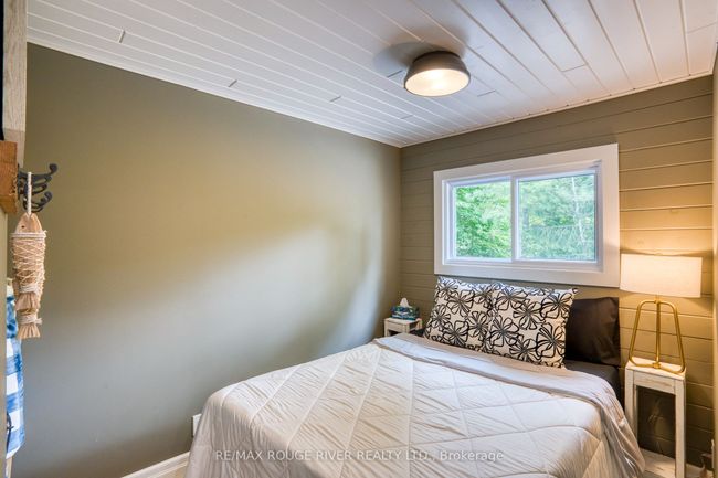 1039 W Cottage Dr, House other with 4 bedrooms, 2 bathrooms and 8 parking in Ompah ON | Image 26