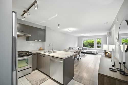 118-9399 Tomicki Ave, Richmond, BC, V6X0H6 | Card Image