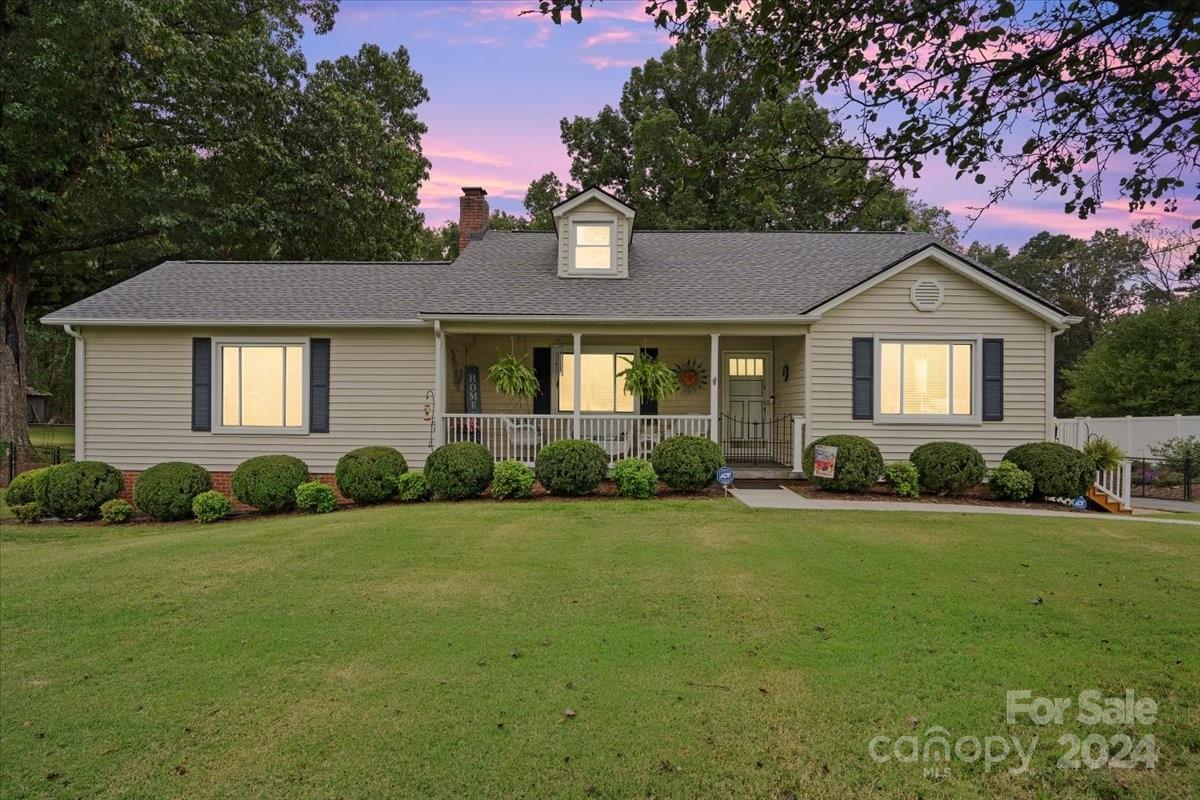 Belmeade Dr, Charlotte, NC 28214
