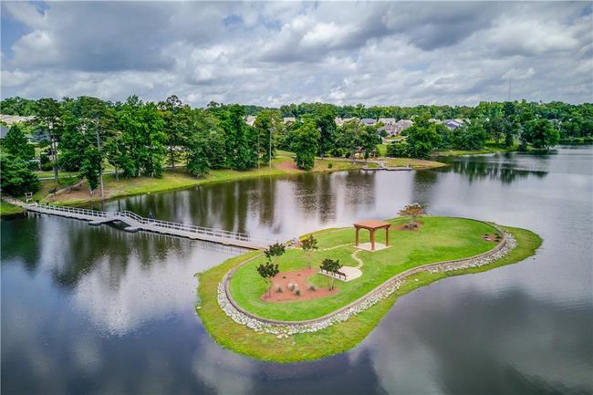 7653 Legacy Rd, House other with 4 bedrooms, 3 bathrooms and null parking in Flowery Branch GA | Image 46