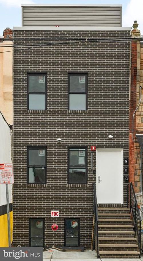 c-913 N 43rd St, Philadelphia, PA, 19104-1201 | Card Image
