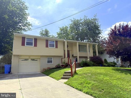 11 Knollwood Dr, CHERRY HILL, NJ, 08002-1620 | Card Image