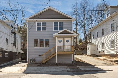 804 Douglas Ave, Providence, RI, 02908-1504 | Card Image