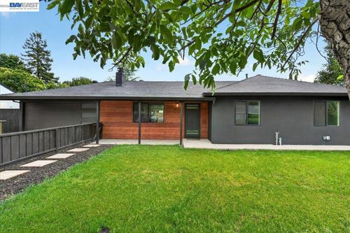 1850 Gilardy Dr, Concord, CA, 94518 | Card Image