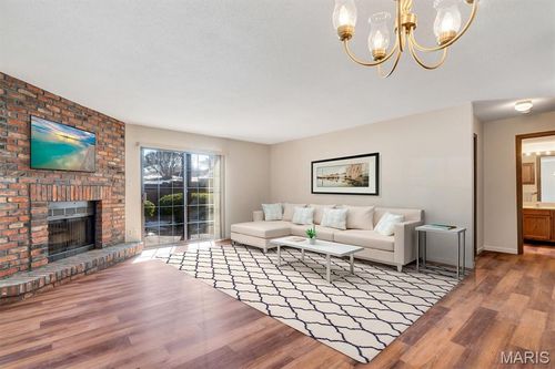 apt-108-1436 Heritage Lndg, Saint Charles, MO, 63303-8416 | Card Image