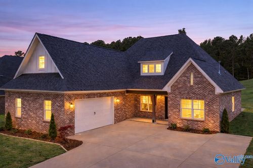 2931 Cherokee Ridge Dr, Cherokee Ridge, AL, 35175-7973 | Card Image