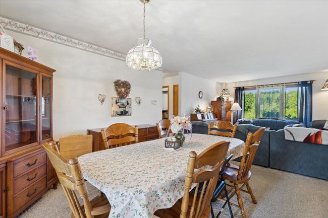 5057 Kasch Rd, House other with 5 bedrooms, 2 bathrooms and null parking in Pecatonica IL | Image 8