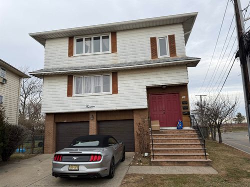 1-14 Acorn Rd, Secaucus, NJ, 07094-4086 | Card Image