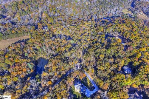 215 Luberon Ln, Travelers Rest, SC, 29690-7715 | Card Image