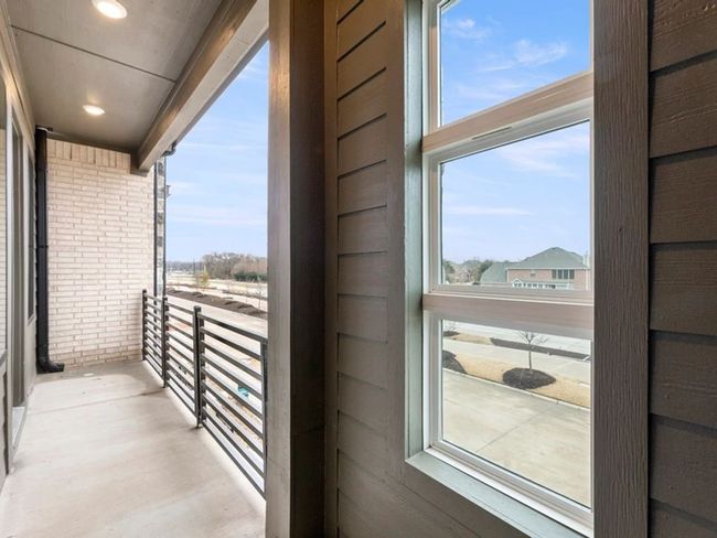 transfer 29. 1190 Daybreak Balcony | Image 21