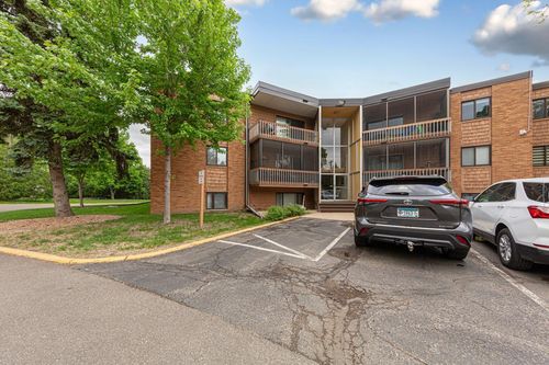 apt-623-5450 Three Points Blvd, Mound, MN, 55364-1147 | Card Image