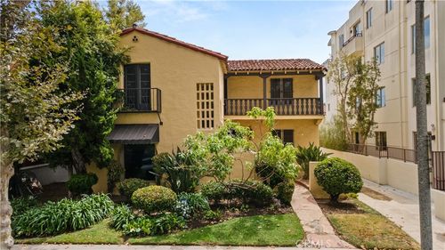 138 N Swall Drive, Beverly Hills, CA, 90211 | Card Image