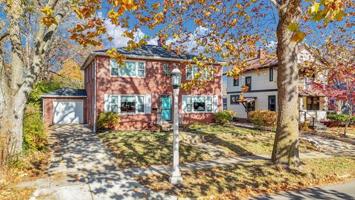 206 W Florida Ave, Urbana, IL, 61801-4912 | Card Image