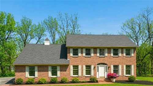 1975 Mountain Hill Ln, Hellertown, PA, 18055-2913 | Card Image