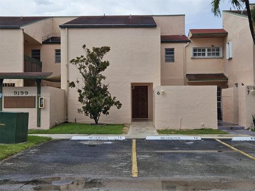 apt-6-9199 Fontainebleau Blvd, Miami, FL, 33172-4320 | Card Image