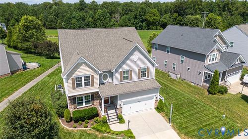 9511 Thornecrest Dr, Mechanicsville, VA, 23116-2752 | Card Image