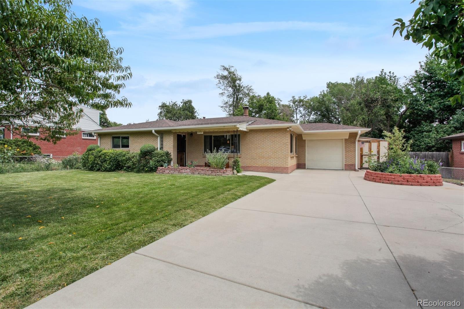 Field St, Lakewood, CO 80215