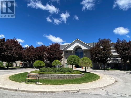 1099 Clonsilla Ave, Peterborough, ON, K9J8L8 | Card Image