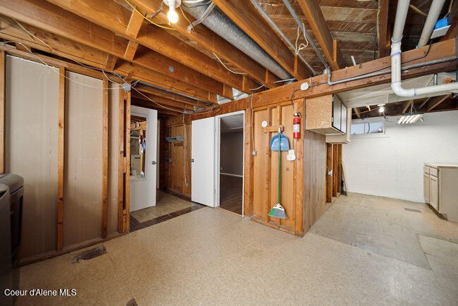 203 S First St, House other with 4 bedrooms, 2 bathrooms and null parking in Osburn ID | Image 23