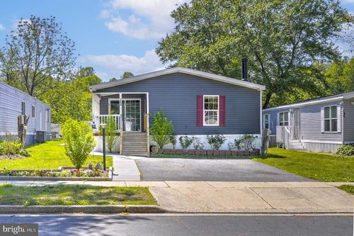 200 Boones Dr, LOTHIAN, MD, 20711-9641 | Card Image