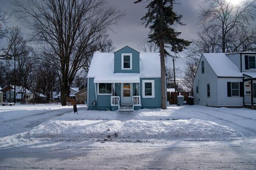 411 W Bernhard Ave, Hazel Park, MI, 48030-2272 | Card Image