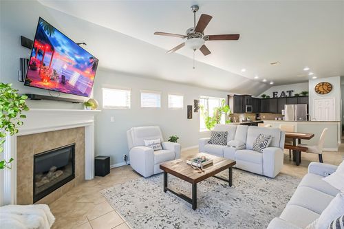2019 Knoll Oak Ln, Richmond, TX, 77469-5732 | Card Image