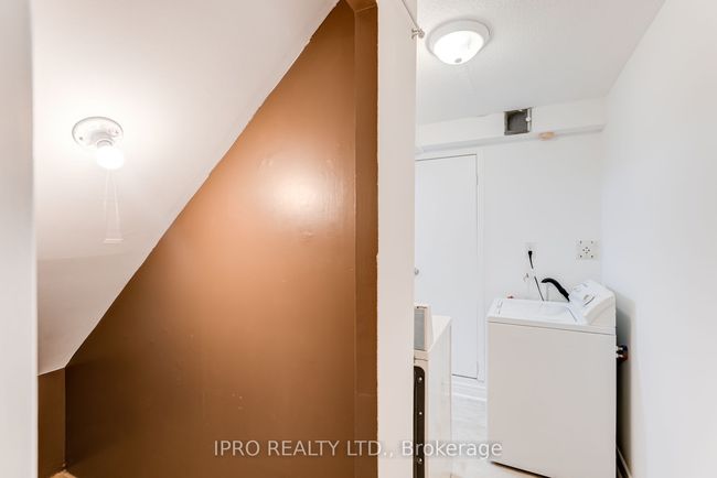 61 - 130 Ling Rd, Condo with 4 bedrooms, 2 bathrooms and 1 parking in Toronto ON | Image 25