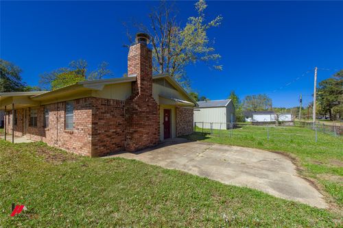 1120 Pine St, Waskom, TX, 75692-3688 | Card Image