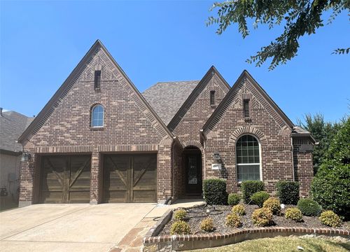867 Forest St, Aubrey, TX, 76227-1539 | Card Image