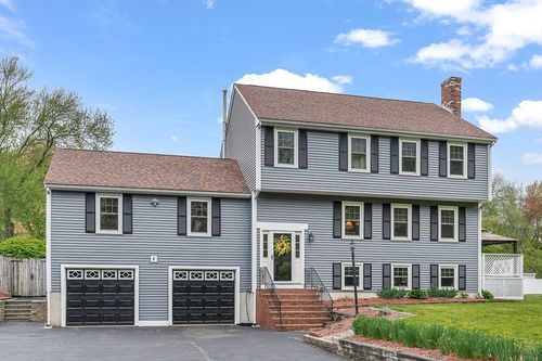 121 Mylod St, Walpole, MA, 02081 | Card Image