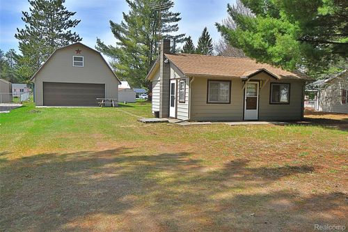 1865 Mullet Ave, Saint Helen, MI, 48656-9797 | Card Image