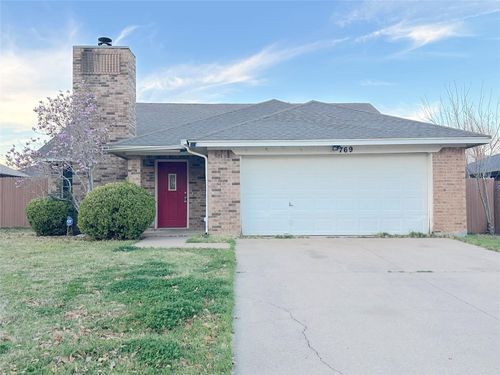 769 Windridge Ln, Burleson, TX, 76028-7402 | Card Image
