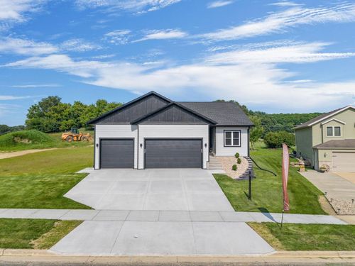 935 Hay Creek Trail, REEDSBURG, WI, 53959 | Card Image