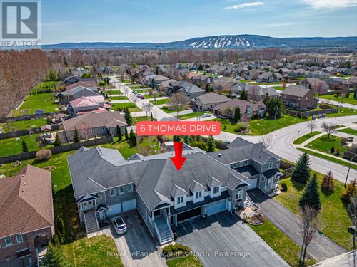 6 Thomas Drive, Collingwood, ON, L9Y0A6 | Card Image